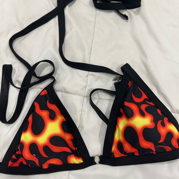 Flame wrap top - Picture 1 of 2